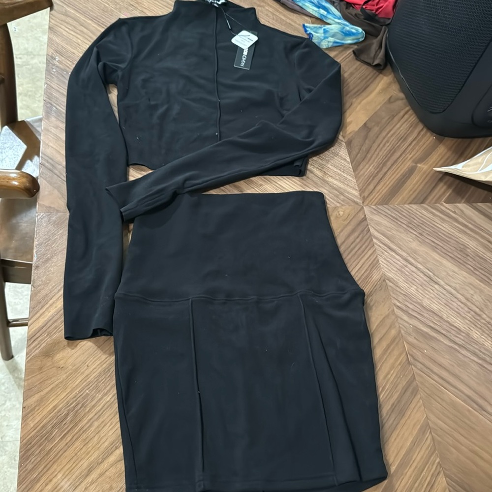 Black Set